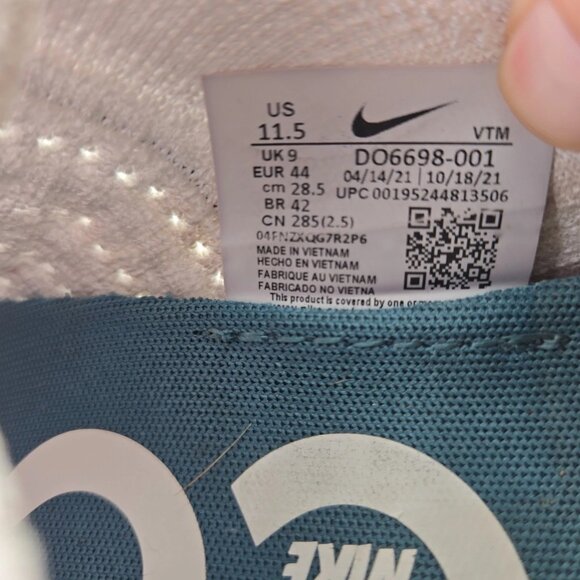 Nike React Phantom Run Flyknit 2 Shoes Womens 11.5 Platinum Tint Running Sneaker - Picture 8 of 8